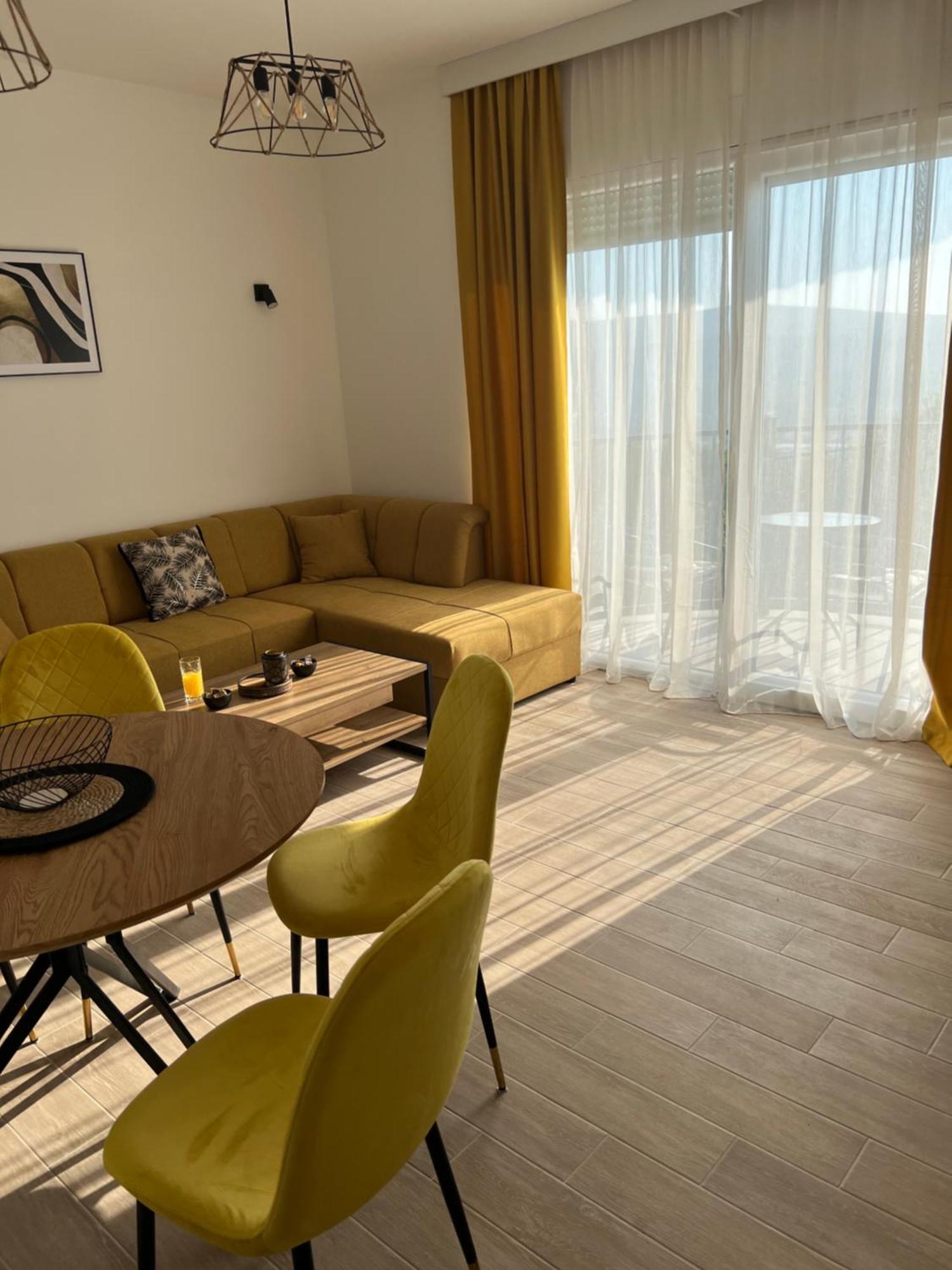 Apartments Has Kotor Exterior photo