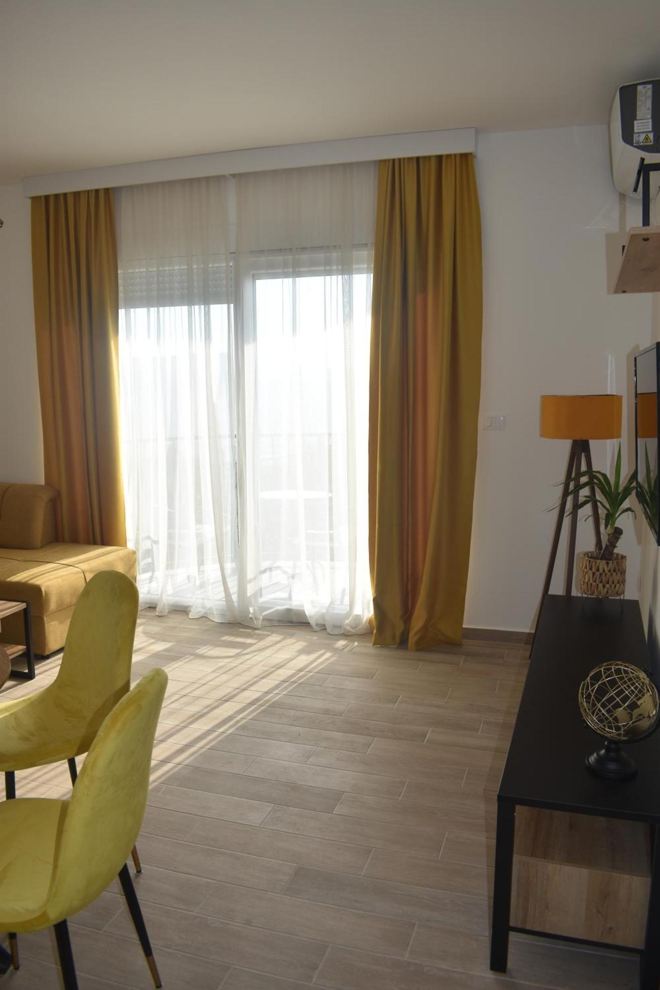 Apartments Has Kotor Exterior photo